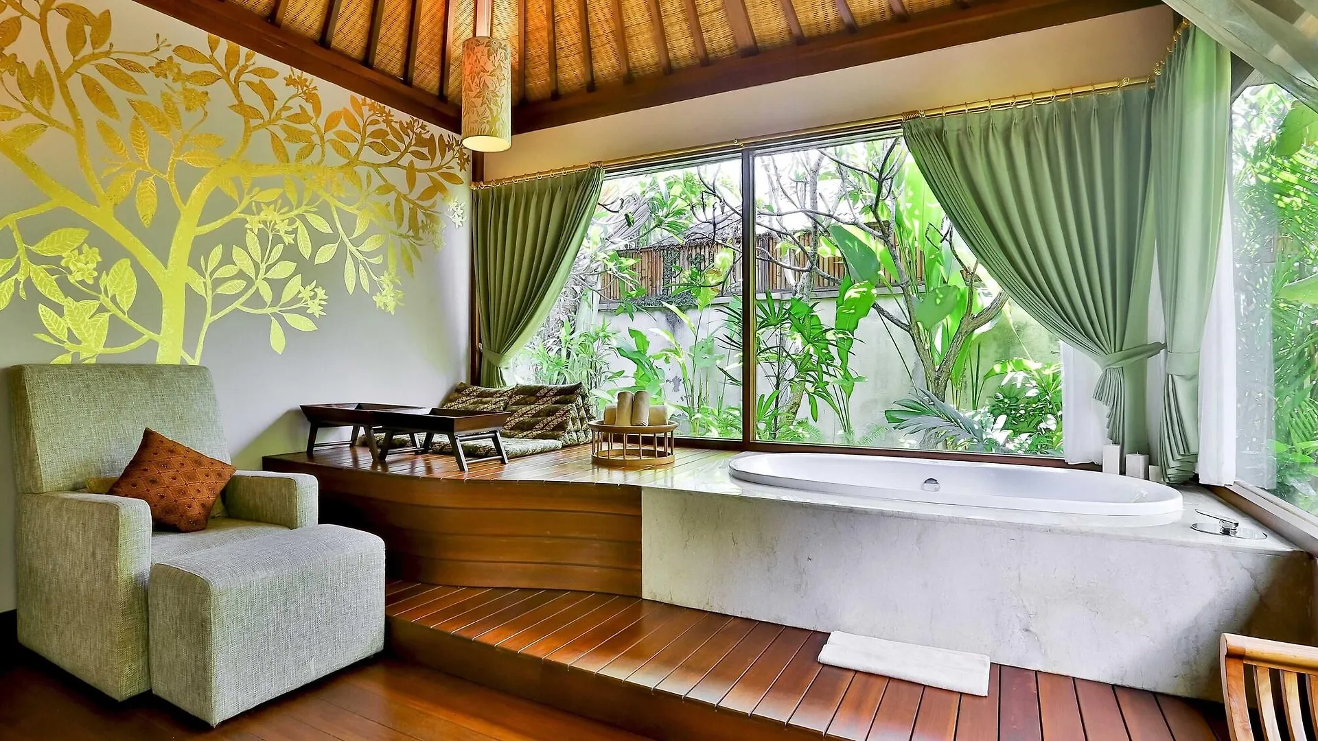 Disini Luxury Spa Villas-Chse Certified Seminyak Villa