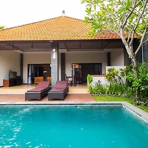  Villa Transera Kirana Villas