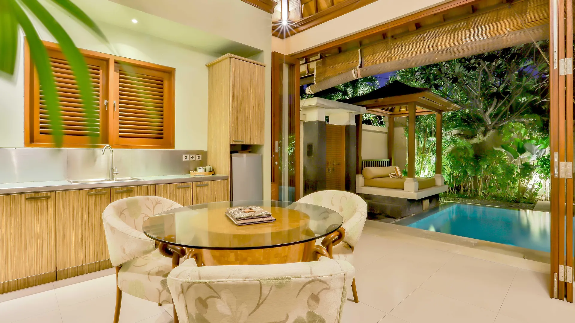Disini Luxury Spa Villas-Chse Certified Seminyak Villa