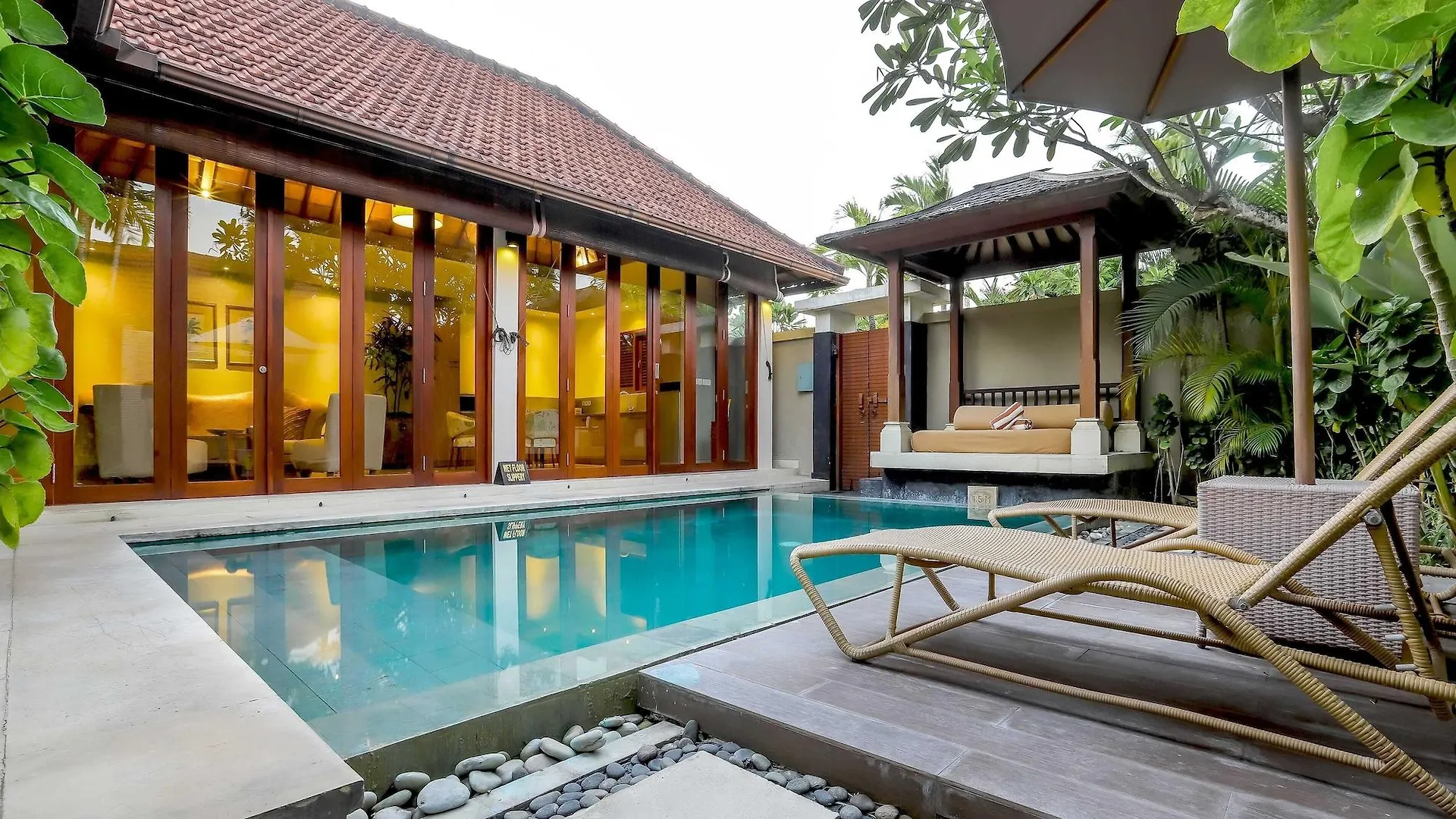 Disini Luxury Spa Villas-Chse Certified Seminyak  Villa