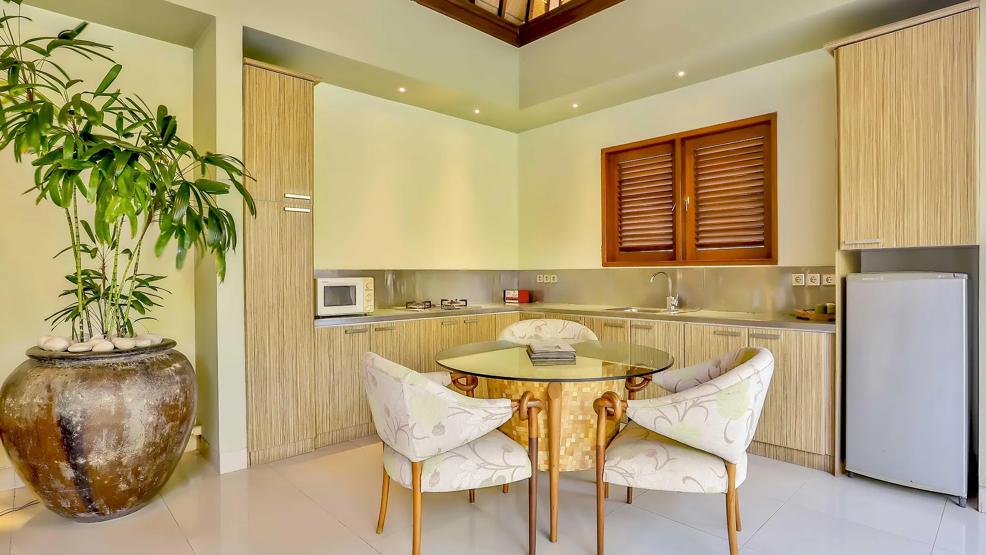 Disini Luxury Spa Villas-Chse Certified Seminyak